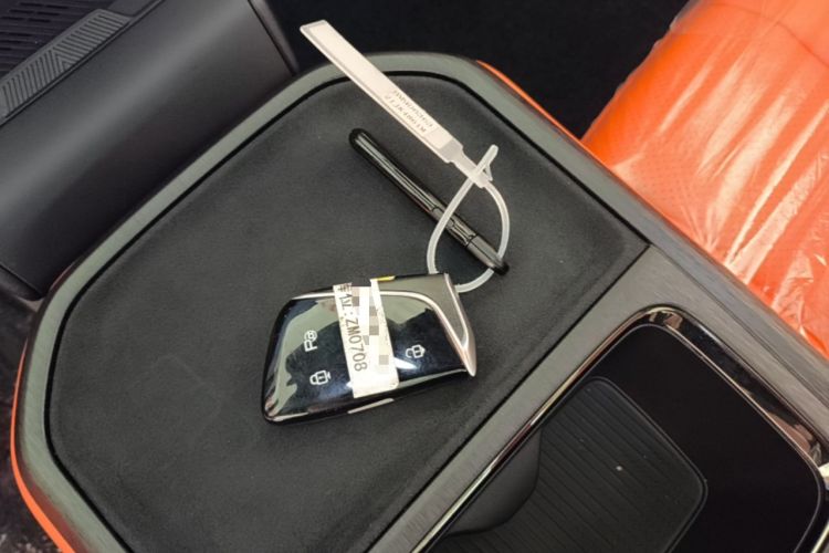 Used Dongfeng Aeolus L7 New Energy 2025 205 Ultra-Long Range Deluxe Edition Vehicle Key