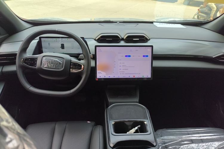 Used Dongfeng Aeolus L7 New Energy 2025 205 Ultra-Long Range Deluxe Edition Center Console