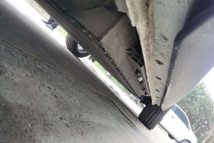 Used Dongfeng Aeolus L7 New Energy 2025 518 Comfort Edition Chassis Front Left