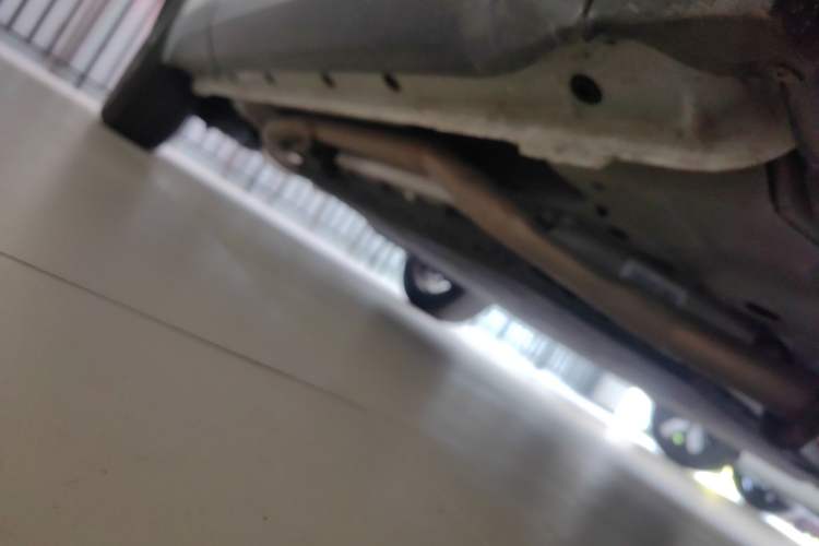 Used Dongfeng Aeolus L7 New Energy 2025 110 Long-Range Comfort Edition Chassis Front Right