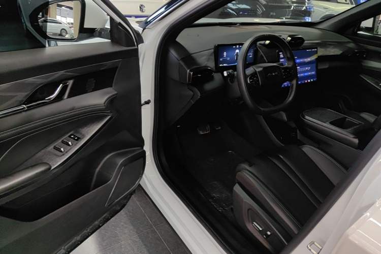 Used Dongfeng Aeolus L7 New Energy 2025 430 Comfort Edition Driver Seat
