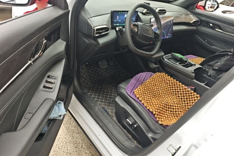 Used Dongfeng Aeolus L7 New Energy 2025 518 Comfort Edition Driver Seat