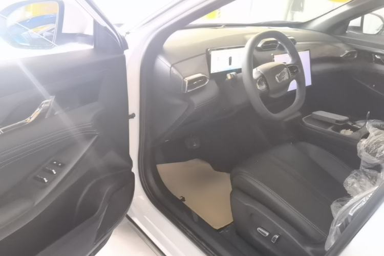 Used Dongfeng Aeolus L7 New Energy 2025 518 Comfort Edition Driver Seat