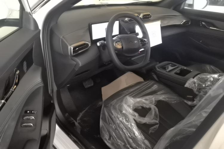 Used Dongfeng Aeolus L7 New Energy 2025 518 Comfort Edition Driver Seat