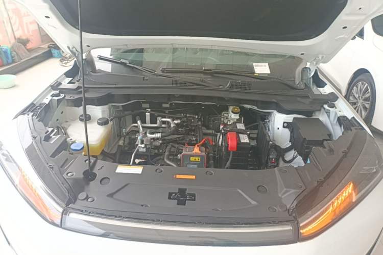 Used Dongfeng Aeolus L7 New Energy 2025 518 Comfort Edition Engine Bay