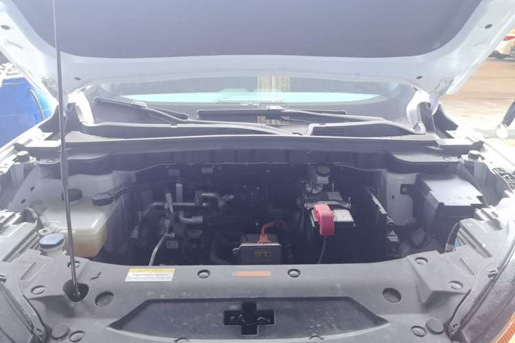 Used Dongfeng Aeolus L7 New Energy 2025 518 Comfort Edition Engine Bay