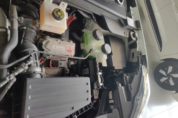 Used Dongfeng Aeolus L7 New Energy 2025 110 Long-Range Comfort Edition Engine Bay Left
