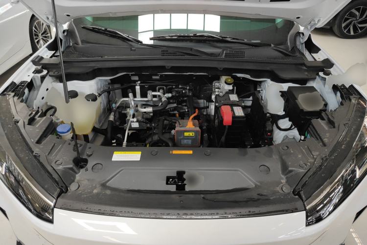 Used Dongfeng Aeolus L7 New Energy 2025 518 Comfort Edition Engine Bay