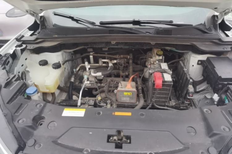 Used Dongfeng Aeolus L7 New Energy 2025 518 Comfort Edition Engine Bay