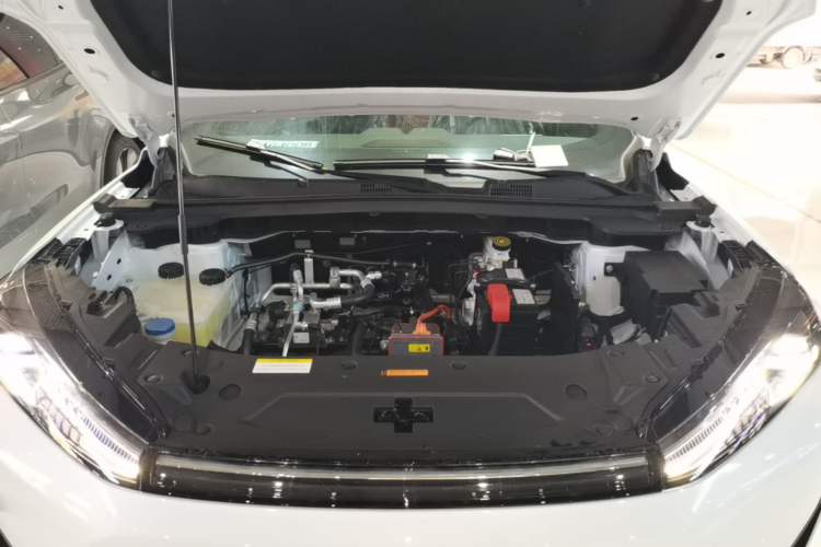 Used Dongfeng Aeolus L7 New Energy 2025 518 Comfort Edition Engine Bay