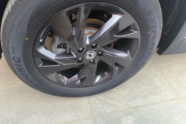 Used Dongfeng Aeolus L7 New Energy 2025 518 Comfort Edition Exterior 8