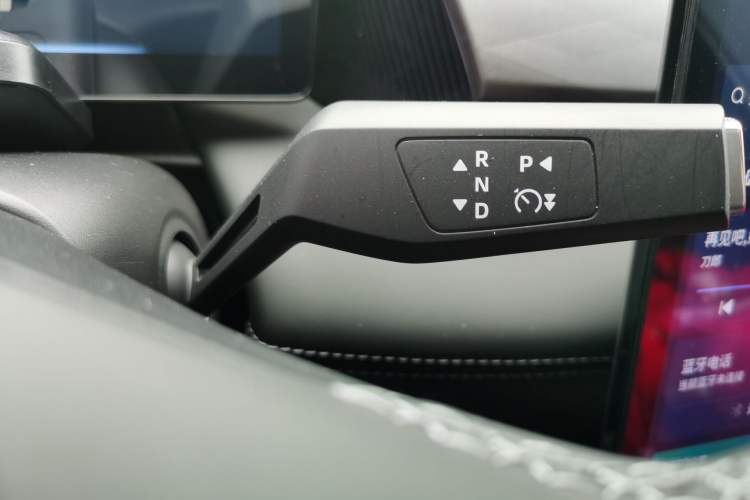 Used Dongfeng Aeolus L7 New Energy 2025 518 Comfort Edition Gear Lever