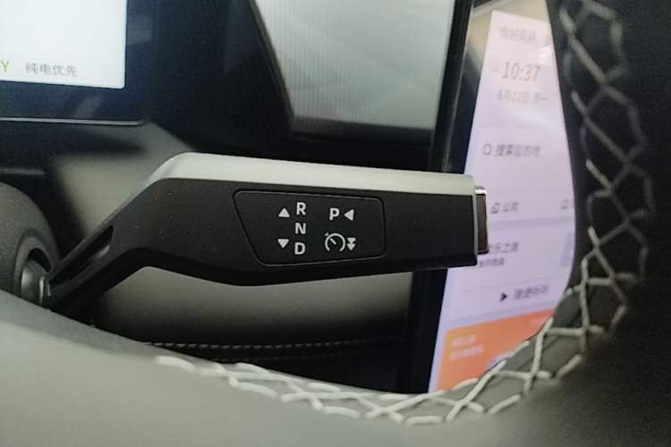 Used Dongfeng Aeolus L7 New Energy 2025 205 Ultra-Long Range Deluxe Edition Gear Lever