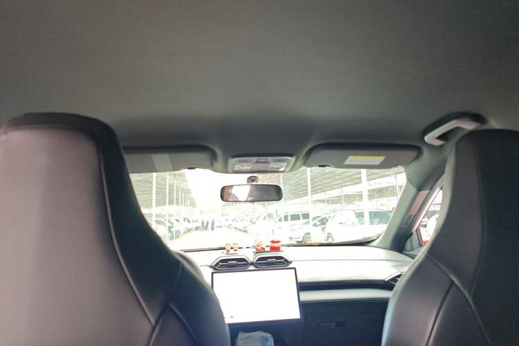 Used Dongfeng Aeolus L7 New Energy 2025 518 Comfort Edition Headliner