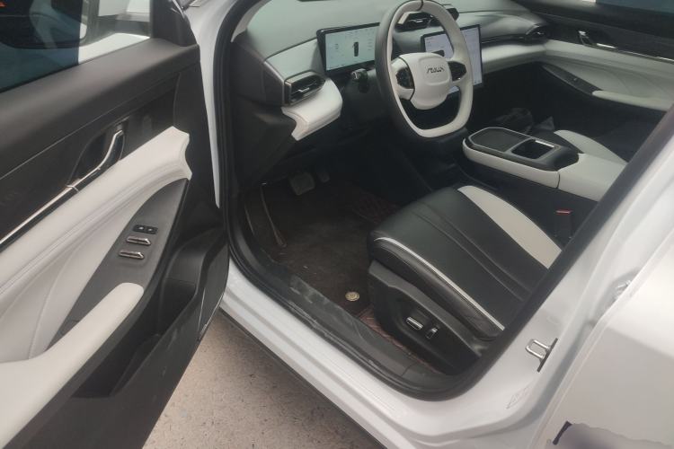 Used Dongfeng Aeolus L7 New Energy 2025 205 Ultra-Long Range Deluxe Edition Interior 3