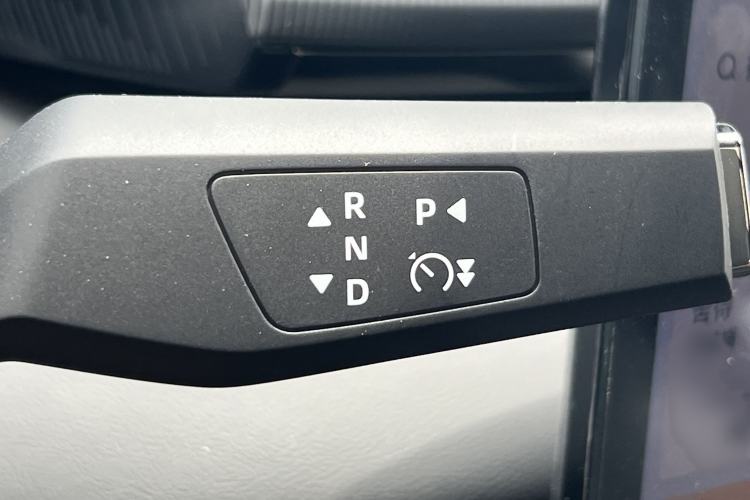 Used Dongfeng Aeolus L7 New Energy 2025 205 Ultra-Long Range Deluxe Edition Interior 9