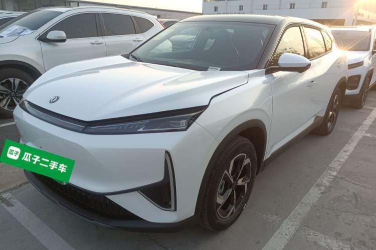 Used Dongfeng Aeolus L7 New Energy 2025 518 Comfort Edition Guazi used car, China used car export, Used car for sale, Used Dongfeng Aeolus cars, Cheapest cars for sale, Electric vehicle, New energy car