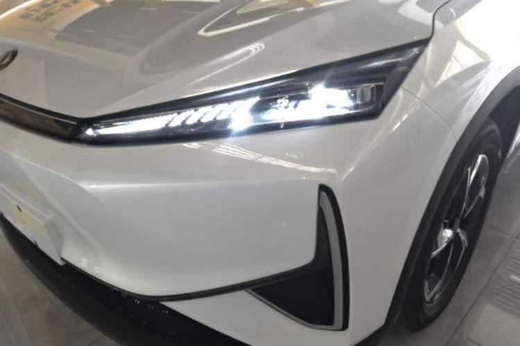 Used Dongfeng Aeolus L7 New Energy 2025 518 Comfort Edition Left Front Headlight