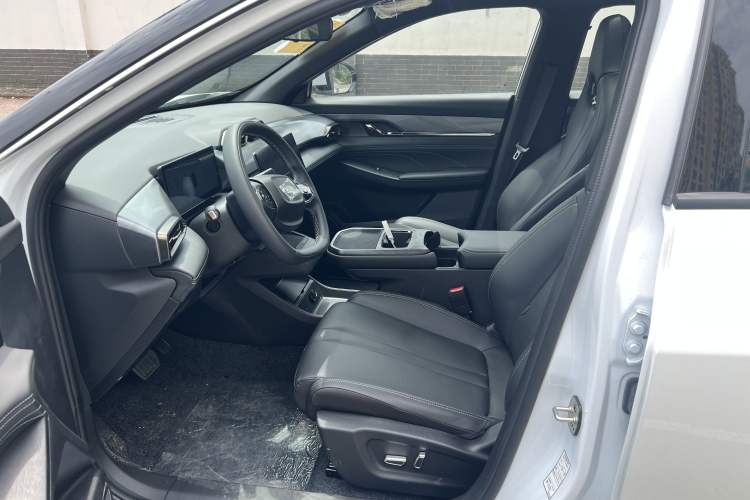 Used Dongfeng Aeolus L7 New Energy 2025 205 Ultra-Long Range Deluxe Edition Left Front Seat