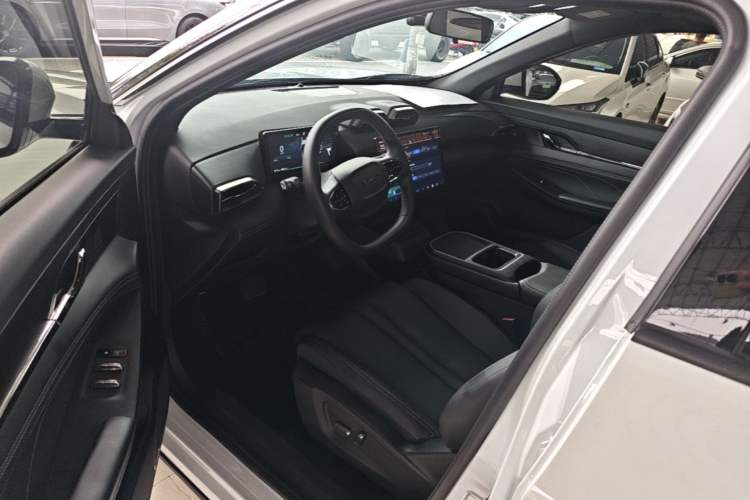 Used Dongfeng Aeolus L7 New Energy 2025 518 Zongxiang Trim Left Front Seat