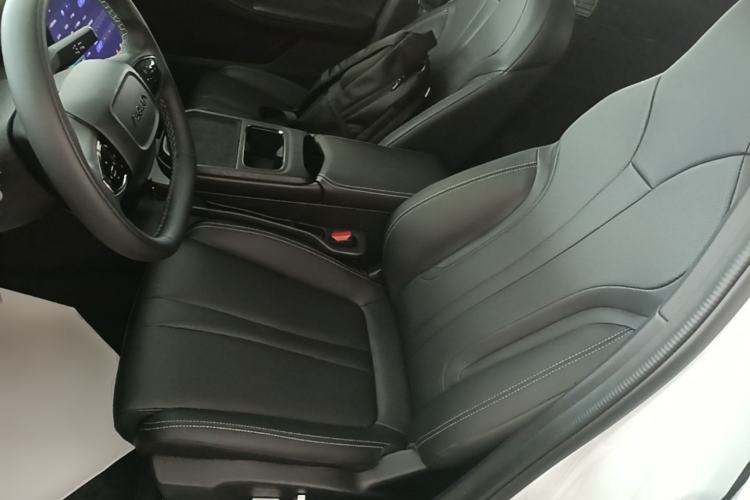 Used Dongfeng Aeolus L7 New Energy 2025 518 Comfort Edition Left Front Seat