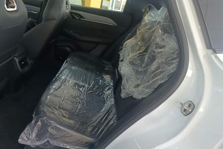 Used Dongfeng Aeolus L7 New Energy 2025 205 Ultra-Long Range Deluxe Edition Left Rear Seat
