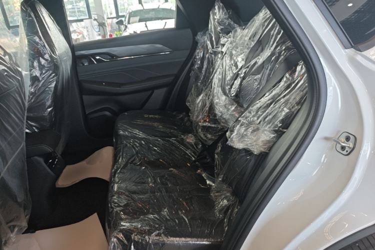 Used Dongfeng Aeolus L7 New Energy 2025 518 Comfort Edition Left Rear Seat