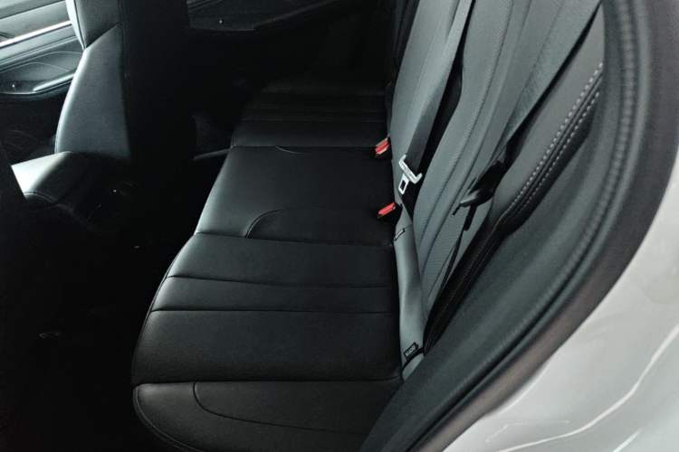 Used Dongfeng Aeolus L7 New Energy 2025 518 Zongxiang Trim Left Rear Seat