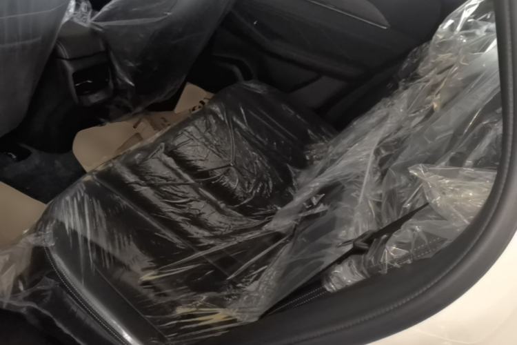 Used Dongfeng Aeolus L7 New Energy 2025 518 Comfort Edition Left Rear Seat