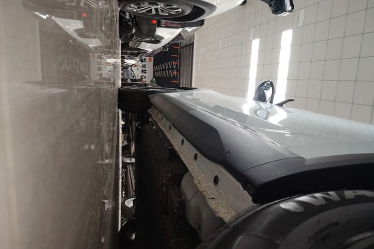 Used Dongfeng Aeolus L7 New Energy 2025 518 Comfort Edition Left Side Sill