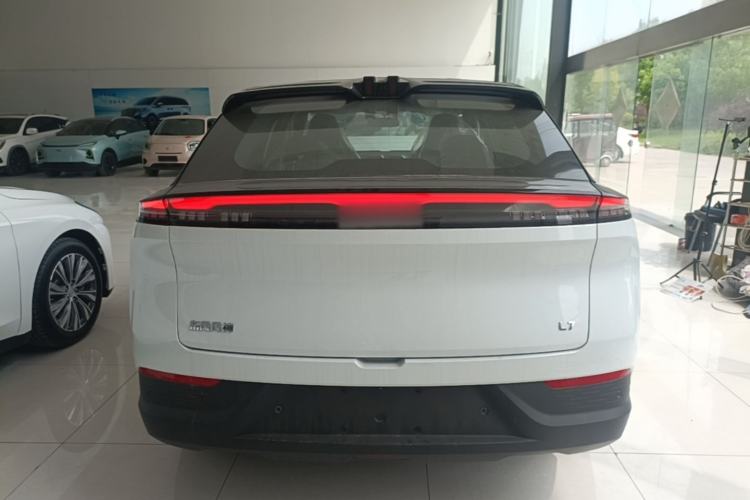 Used Dongfeng Aeolus L7 New Energy 2025 518 Comfort Edition Rear