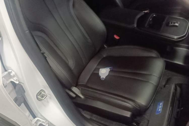 Used Dongfeng Aeolus L7 New Energy 2025 518 Comfort Edition Right Front Seat