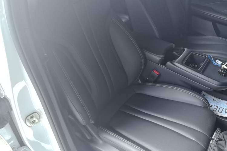 Used Dongfeng Aeolus L7 New Energy 2025 518 Comfort Edition Right Front Seat