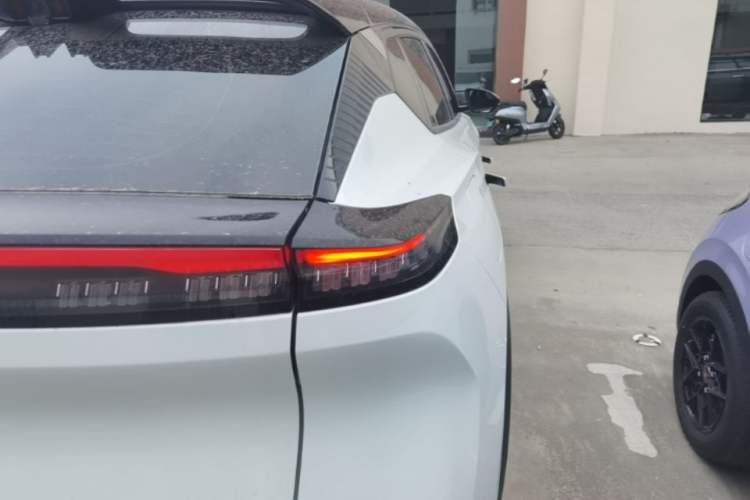 Used Dongfeng Aeolus L7 New Energy 2025 518 Comfort Edition Right Rear Taillight