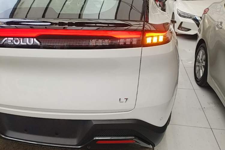 Used Dongfeng Aeolus L7 New Energy 2025 205 Ultra-Long Range Enjoyment Version Right Rear Taillight