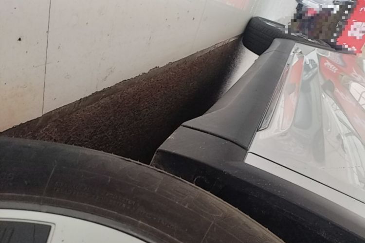 Used Dongfeng Aeolus L7 New Energy 2025 205 Ultra-Long Range Enjoyment Version Right Side Sill