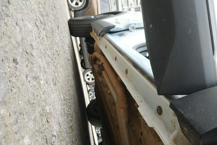 Used Dongfeng Aeolus L7 New Energy 2025 205 Ultra-Long Range Deluxe Edition Right Side Sill