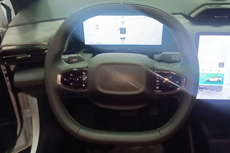 Used Dongfeng Aeolus L7 New Energy 2025 518 Comfort Edition Steering Wheel