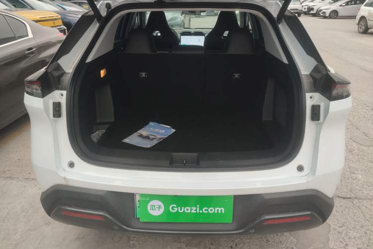 Used Dongfeng Aeolus L7 New Energy 2025 205 Ultra-Long Range Deluxe Edition Trunk
