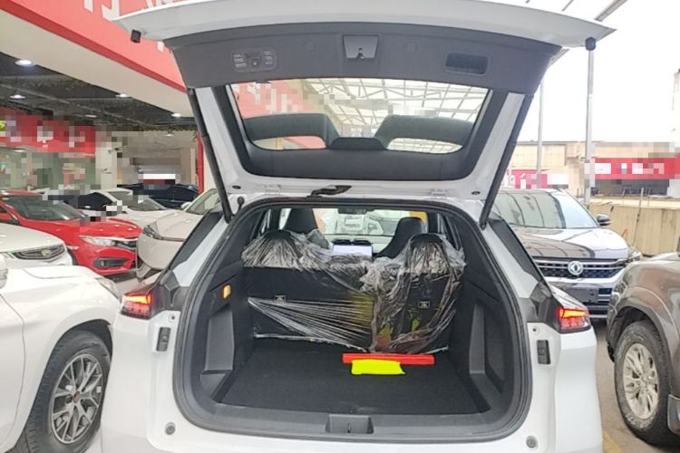 Used Dongfeng Aeolus L7 New Energy 2025 205 Ultra-Long Range Deluxe Edition Trunk