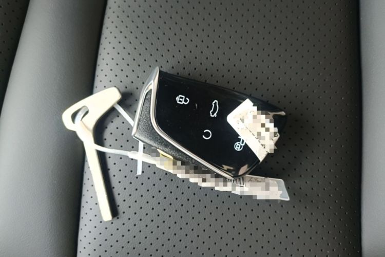 Used Dongfeng Aeolus L7 New Energy 2025 518 Comfort Edition Vehicle Key