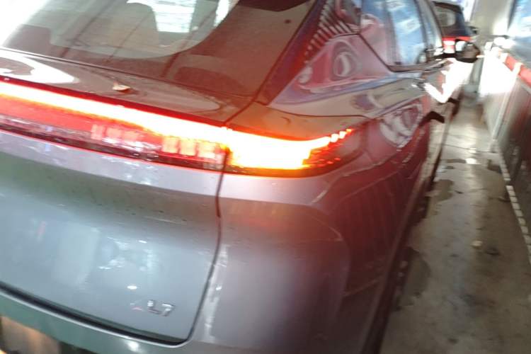 Used Dongfeng Aeolus L7 New Energy 2026 530 Prestige Edition Right Rear Taillight
