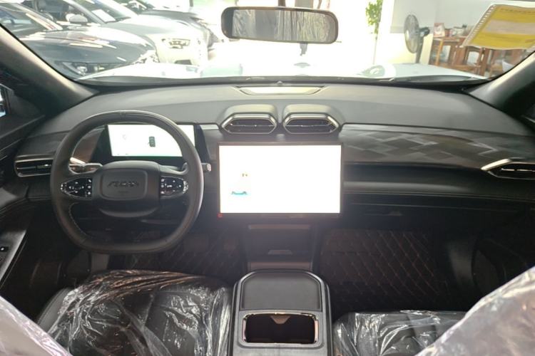 Used Dongfeng Aeolus L7 New Energy 2026 Model, Yau Yu Edition Center Console