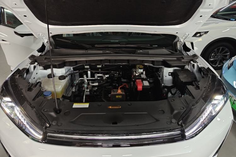 Used Dongfeng Aeolus L7 New Energy 2026 Model, Yau Yu Edition Engine Bay
