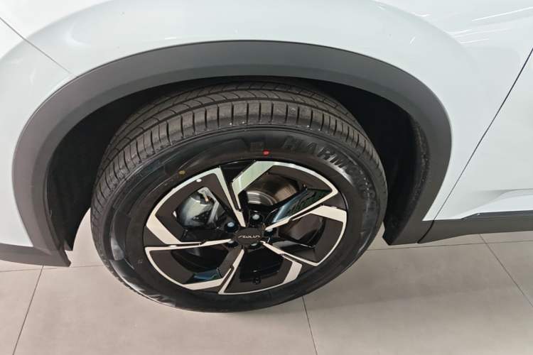 Used Dongfeng Aeolus L7 New Energy 2026 Model, Yau Yu Edition Exterior 4