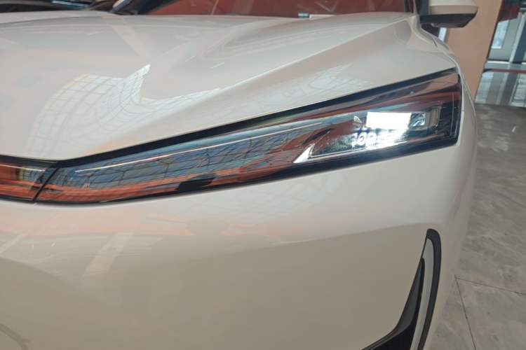 Used Dongfeng Aeolus L7 New Energy 2026 530 Enjoyment Edition Left Front Headlight