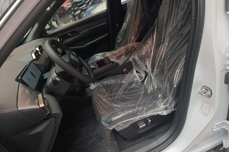 Used Dongfeng Aeolus L7 New Energy 2026 530 Enjoyment Edition Left Front Seat