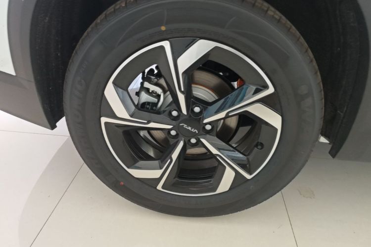 Used Dongfeng Aeolus L7 New Energy 2026 530 Enjoyment Edition Right Rear Wheel Hub