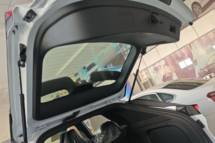Used Dongfeng Aeolus L7 New Energy 2026 530 Enjoyment Edition Trunk