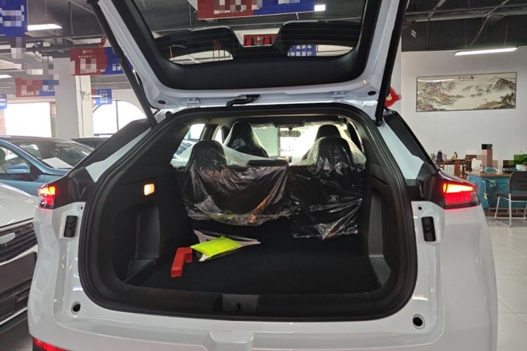Used Dongfeng Aeolus L7 New Energy 2026 Model, Yau Yu Edition Trunk